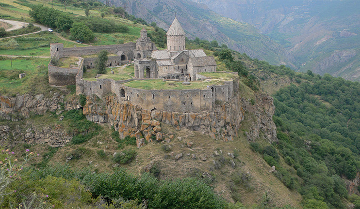 After a long break a Tiarn'ndaraj blessing service was held at Tatev Monastery