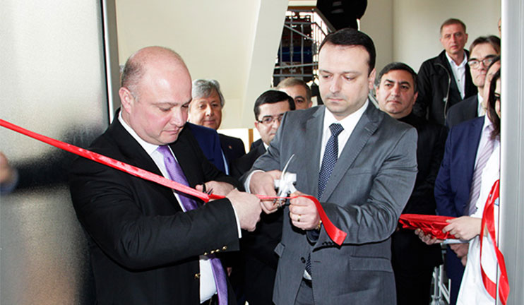 Pharmaceutical processing and synthesis laboratory is opened in Yerevan