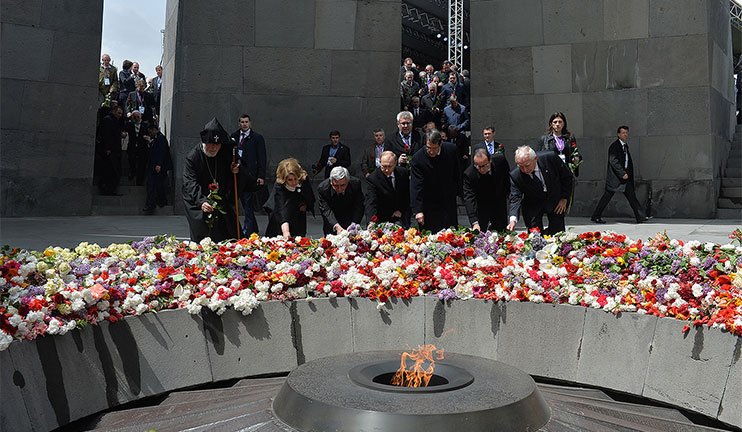 Solemn meeting dedicated to Armenian Genocide centennial held in Tsitsernakaberd