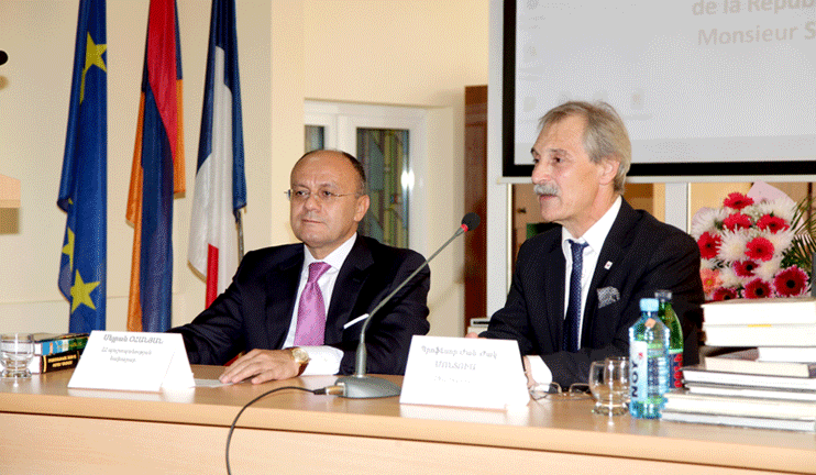 Seyran Oanyan Visits French University