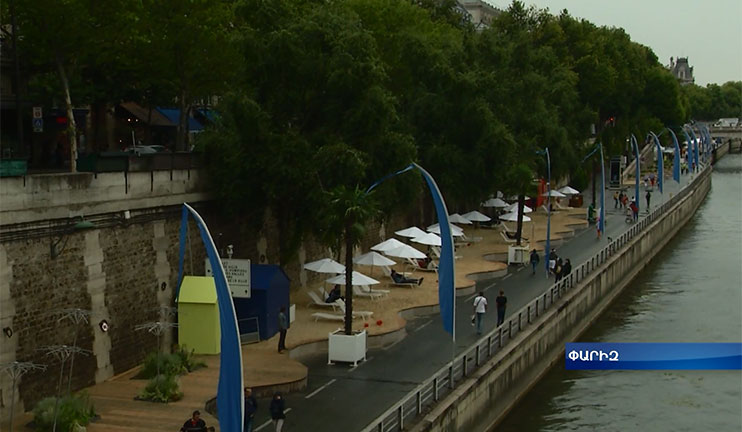 Each year Paris-Plages has 3-4 million visitors