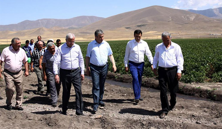 The Minister of Agriculture watched the agriculture works in Gegharkunik