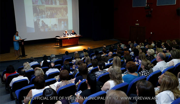 Directors of schools summarized the results of the academic year and noted the further work