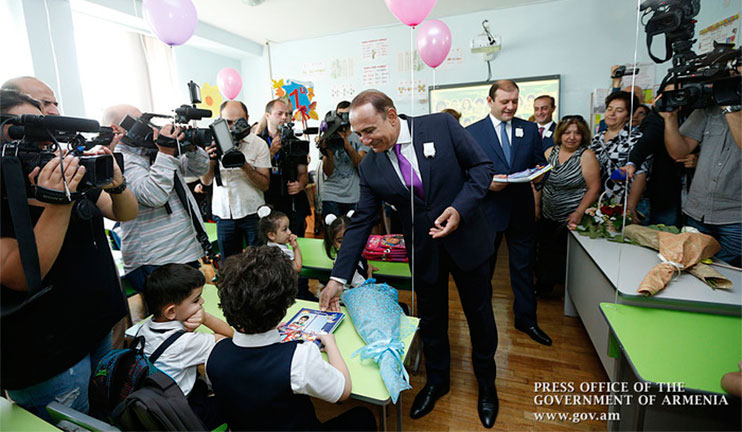 The Prime Minister visited the Yerevan primary school number 155