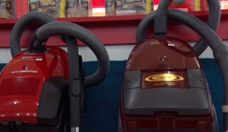 A variety of choices for Vacuum Cleaners: Robot vacuums