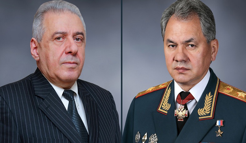 Vagharshak Harutyunyan and Sergey Shoigu discussed the results of the Armenian-Russian staff talks