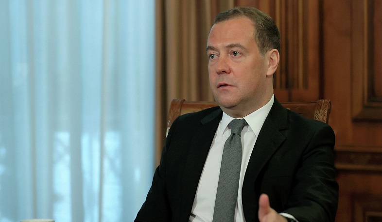 It would be right to postpone the discussion on Karabakh status. Dmitry Medvedev