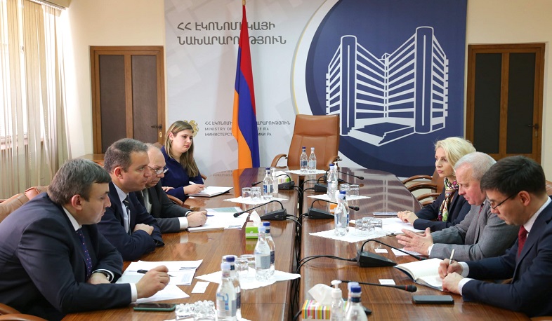 ՀՀ էկոնոմիկայի նախարարը ՌԴ դեսպանի հետ քննարկել է երկկողմ համագործակցության հեռանկարները