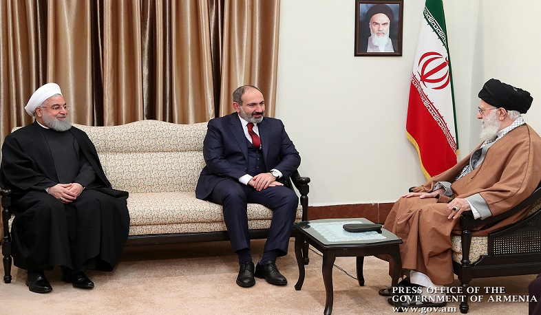 Pashinyan extends congratulations to Seyed Ali Khamenei, Hassan Rouhani on the occasion of Nowruz