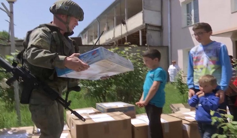 Russian peacekeepers organized the transfer of humanitarian aid to refugees and large families of remote settlements of Nagorno-Karabakh