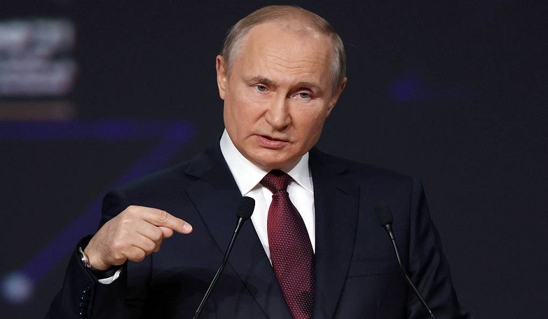 Russia is not obliged to feed everyone: Russian president on gas transit through Ukraine