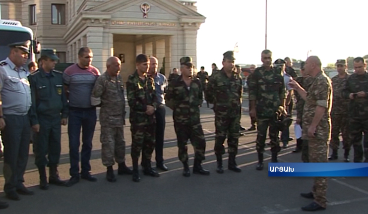 Freedom fighters head for the front  in case of any tension on the borders