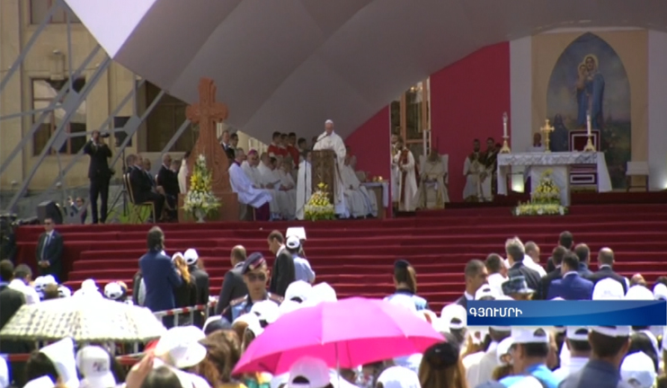 Gyumri hosted 23.5 thousand people attending the liturgy