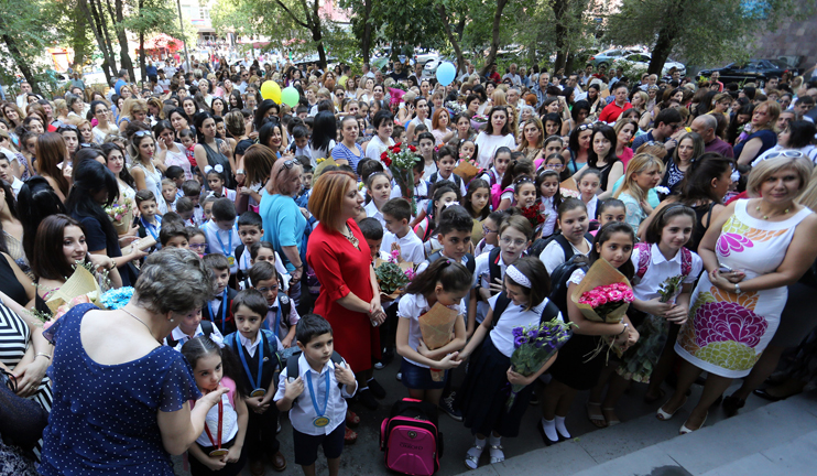 The number of Shirak first-graders increased