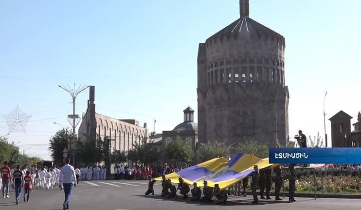 Vagharshapat marks 2701 anniversary