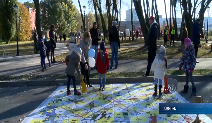 A park named Yerevan opened in Latvian capital Riga