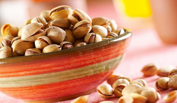 Myths and facts on pistachios