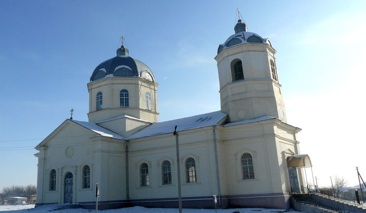 150-year-old Armenian church in Rostov goes back to Armenian Diocese