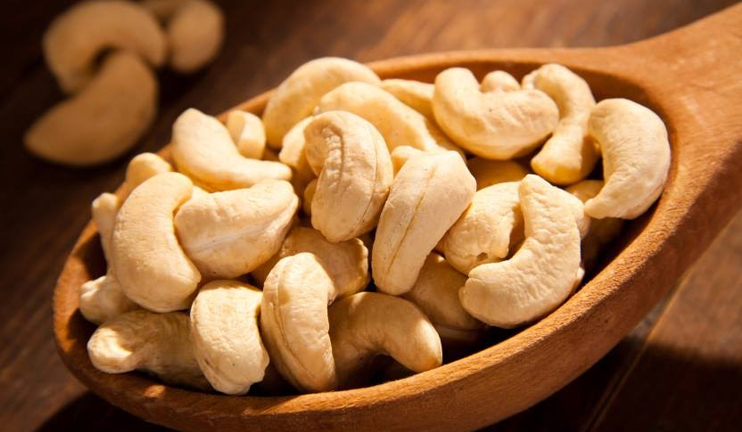 Myths and facts on cashew