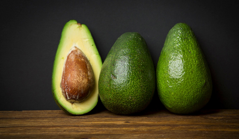 Myths and facts on avocado