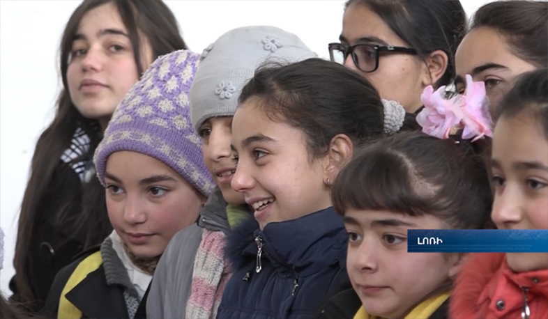 Children of N1 Special school in Vanadzor see the New Year