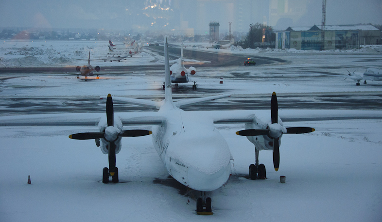 Moscow-Yerevan and Yerevan-Moscow flights delayed