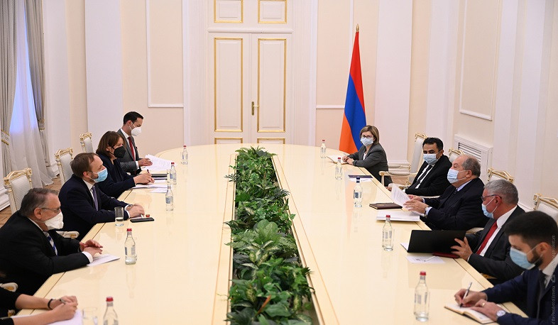 Armen Sarkissian received Czech Foreign Minister