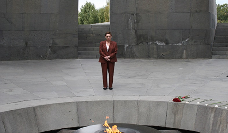 Newly appointed French Ambassador to Armenia Anne Louyot visited Armenian Genocide Memorial