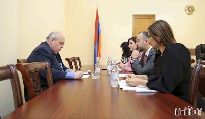 Eduard Aghajanyan receives Ambassador of Poland to RA