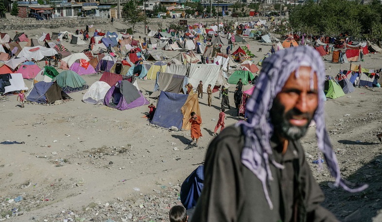 UNHCR-chartered plane carrying winter relief arrives in Kabul