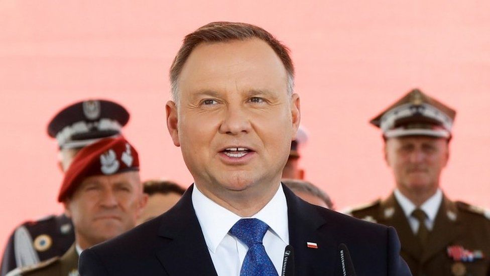 Polish President visits troops on border as migrant crisis continues