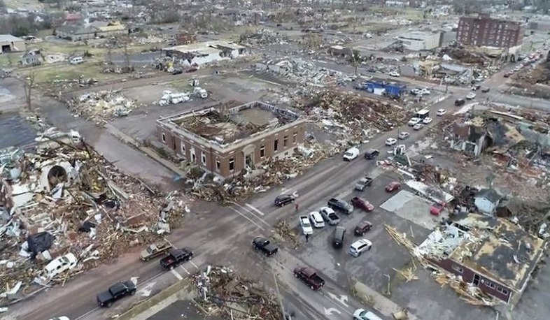 Kentucky tornadoes: Death toll likely to pass 100, governor says