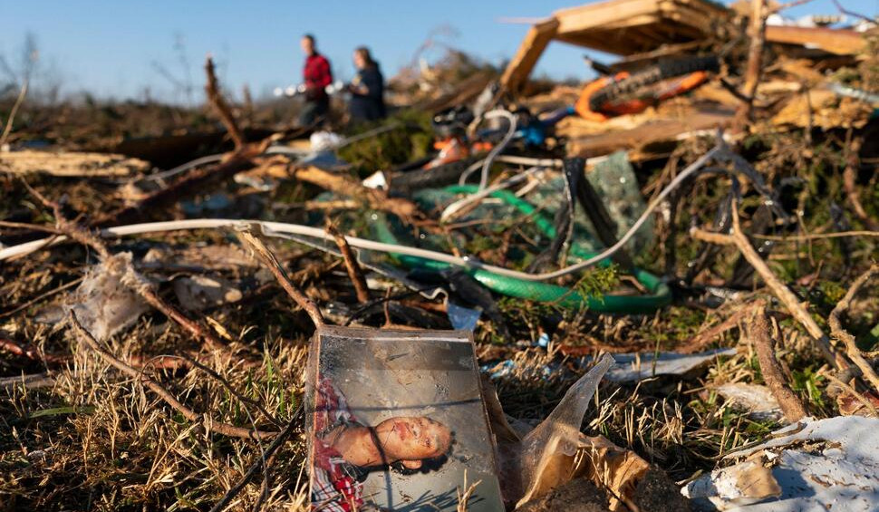 Tornado, storm death toll at 90 after Ky teen's body found