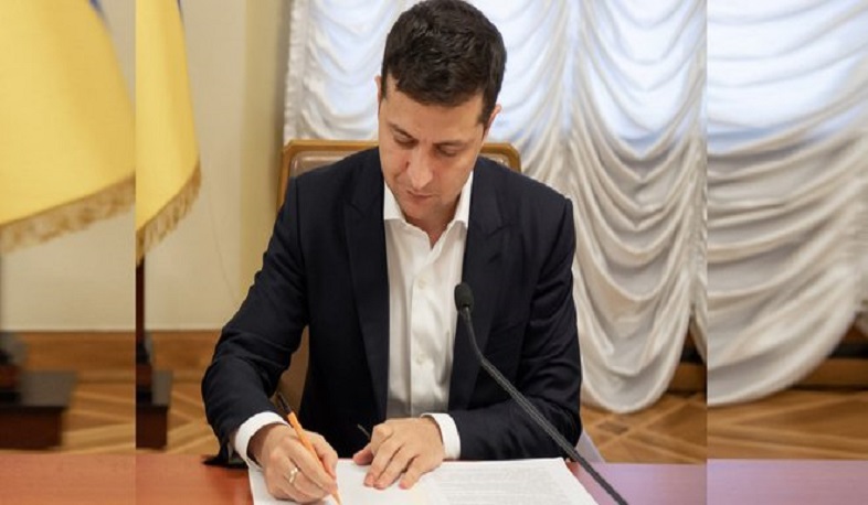 Zelensky signs decree on sanctions against Pershiy Nezalezhniy, UkrLive TV channels