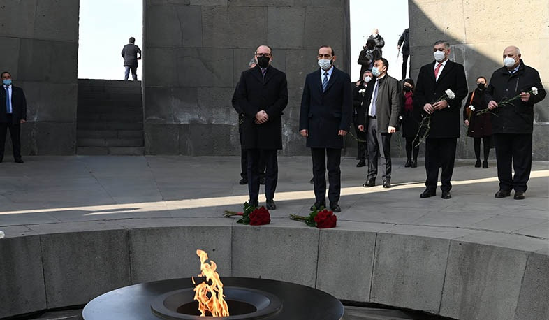 Alexander Schallenberg visited Armenian Genocide Memorial