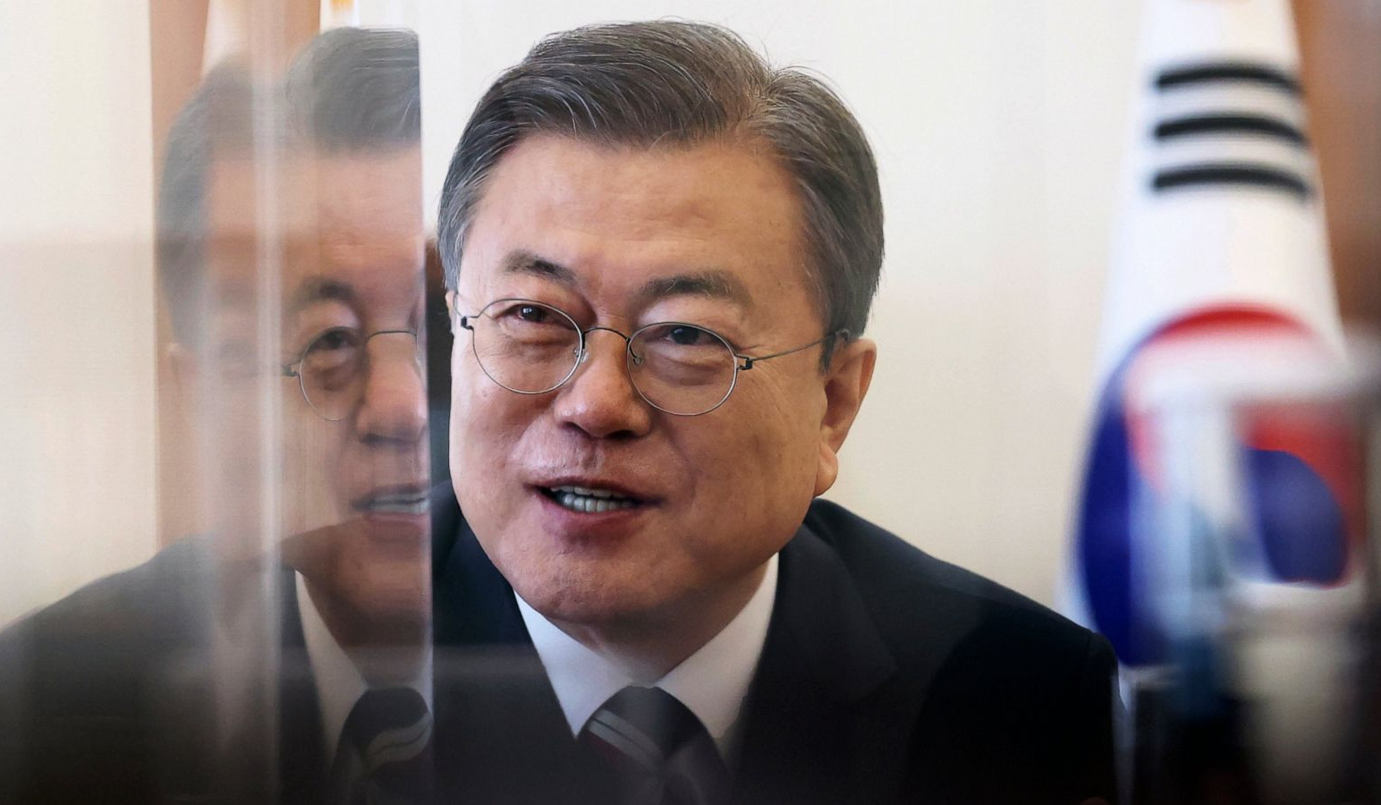 S. Korea's outgoing president calls for US-North Korea talks