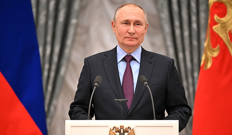 Putin offers West to recognize Crimea, Kiev - to reject accession to NATO