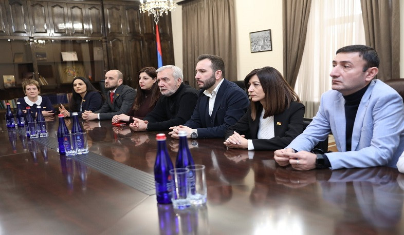 ՔՊ խմբակցության պատգամավորները Շիրակի մարզպետի հետ հանդիպմանը քննարկել են մարզին վերաբերող խնդիրներ