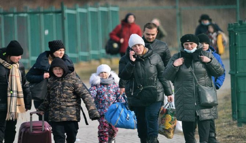 Sükut rejimi tətbiq edilib və humanitar dəhlizlər açılıb: Rusiya MN