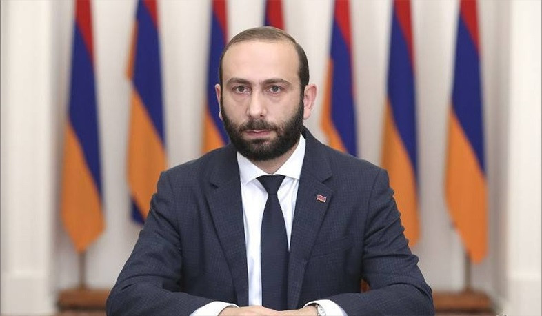 Biz Ermənistanın Beynəlxalq Frankofoniya Təşkilatına üzv olmasının 10-cu ildönümünü qeyd edirik: Ararat Mirzoyan