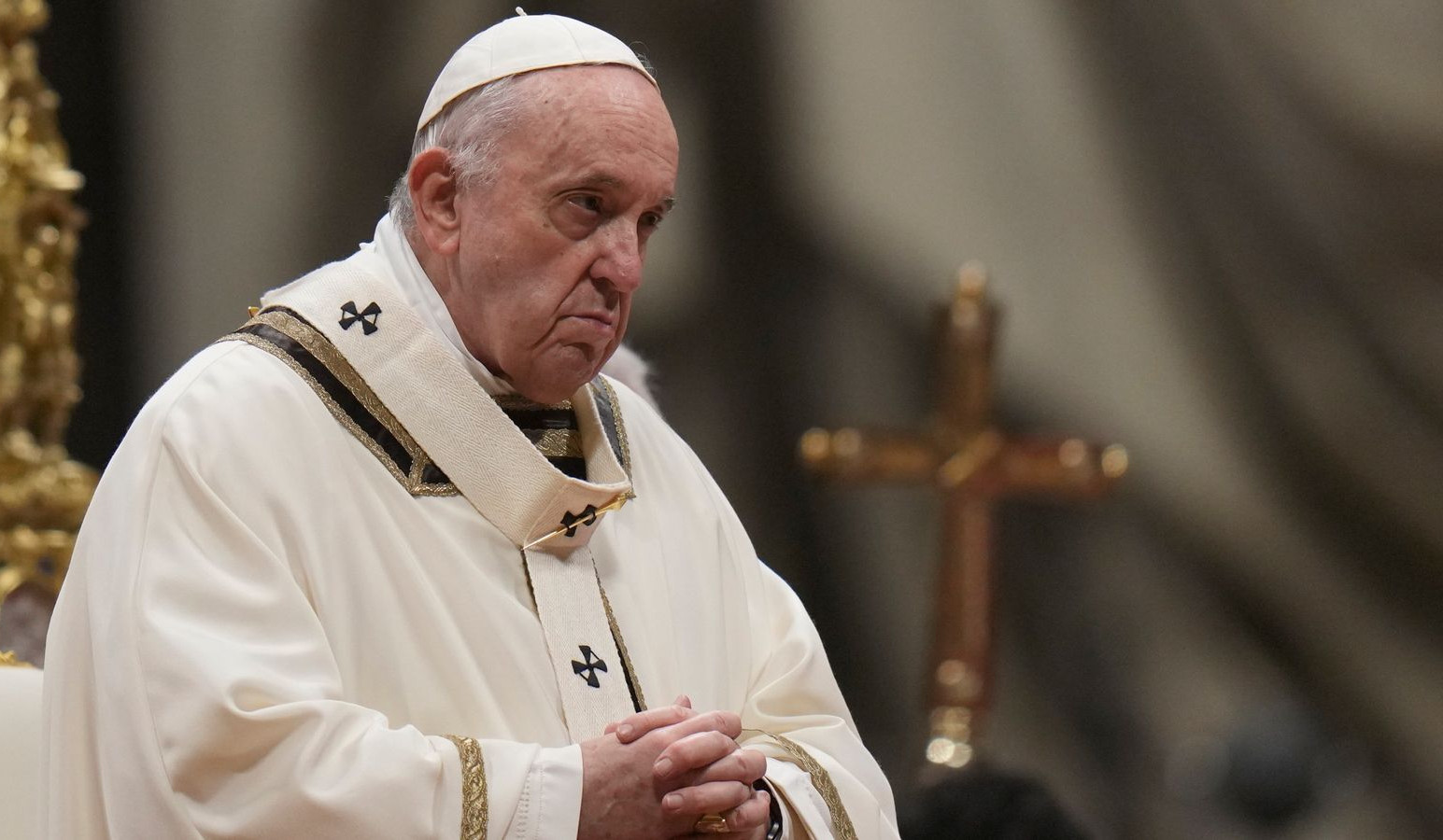 Pope Francis is considering leaving for Ukraine