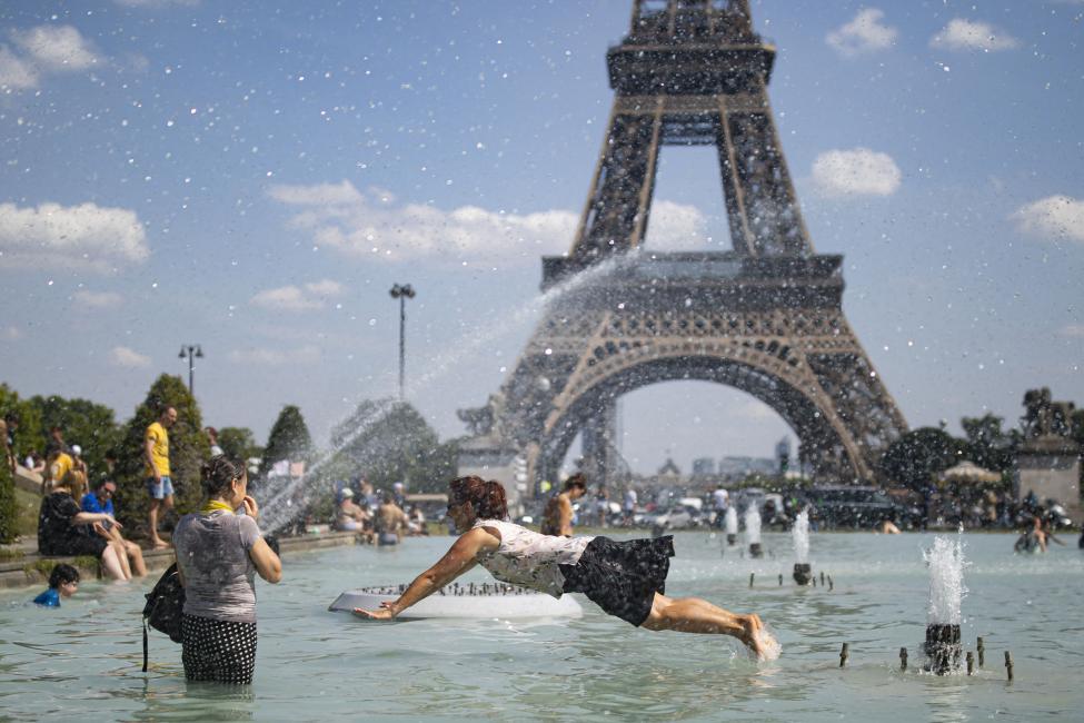 Heatwave to envelope France in coming days, with temperatures above 40 ...