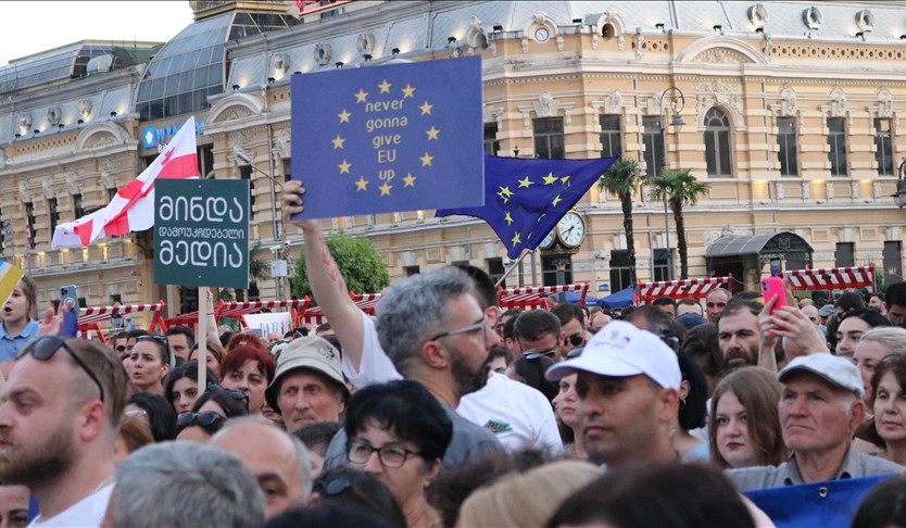 Thousands of Georgians demand to join EU at Tbilisi rally