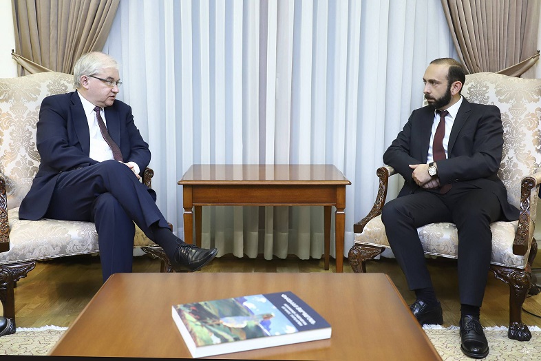 Armenian Minister of Foreign Affairs Ararat Mirzoyan receives Igor Khovaev