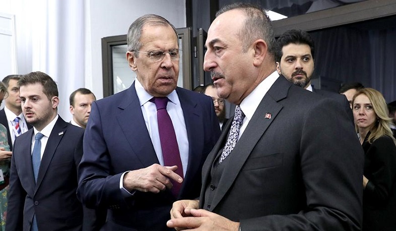 Lavrov və Çavuşoğlu regional məsələləri müzakirə edib