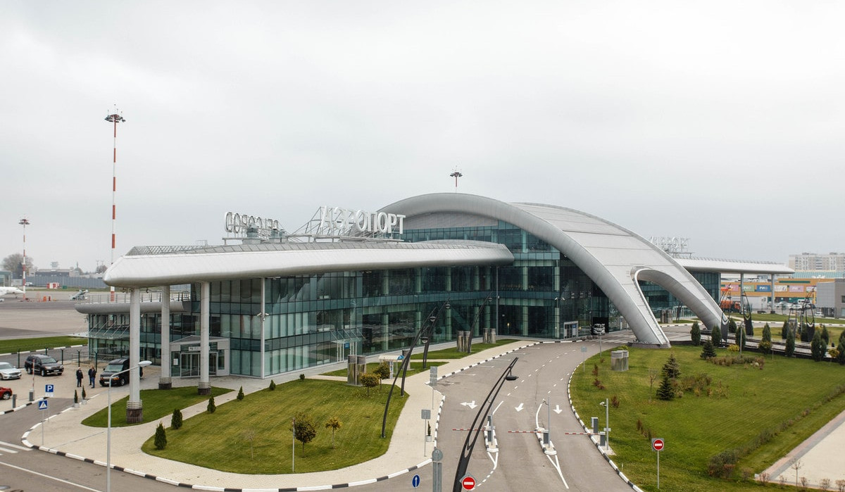 Rusiyanın 11 aeroportunda uçuşlara qadağa rejimi yenidən uzadılıb