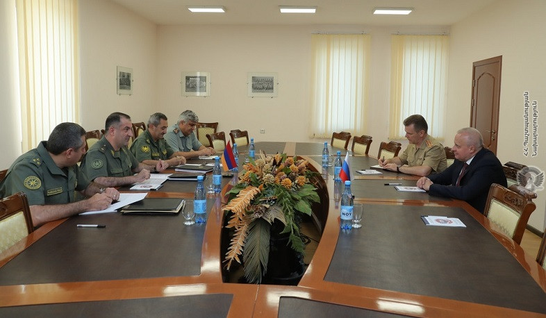 ER SQ Baş qərargah rəisi və RF-nın ER-dəki səfiri regional təhlükəsizliklə bağlı məsələləri müzakirə ediblər