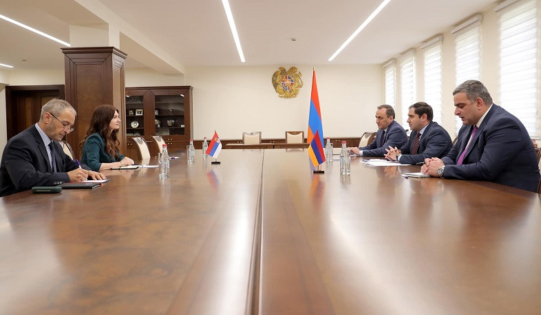 Սուրեն Պապիկյանն ու Սերբիայի դեսպանը քննարկել են Հայաստանի սահմանամերձ շրջաններում և Արցախում տիրող իրավիճակը