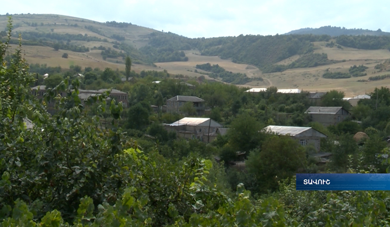 Azerbaijani army targets the peaceful population of Armenian frontier villages