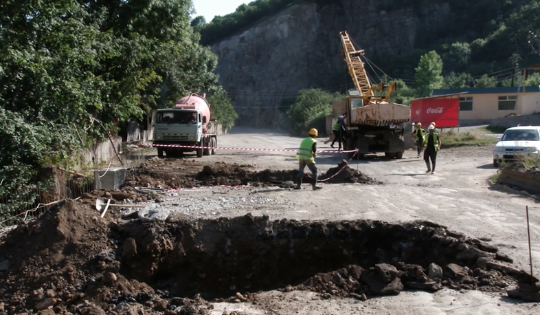 Road from Vanadzor to Georgia under reconstruction